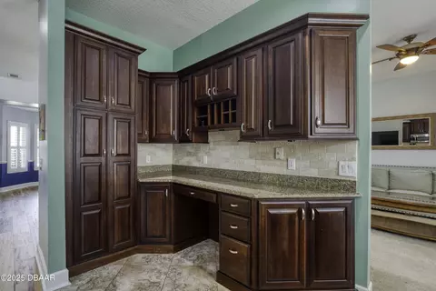 Kitchen - 103 Shadowcreek Way, Ormond Beach, FL 32174 photo 3 of 7