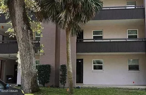 640 N Nova Rd #107, Ormond Beach, FL 32174