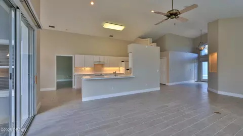 51 Bay Pointe Dr, Ormond Beach, FL 32174 photo 6