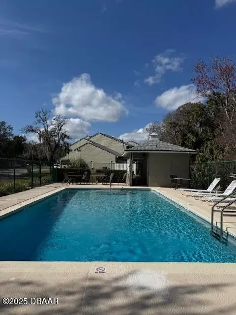 Exterior - 19 Misners Trl, Ormond Beach, FL 32174 photo 2 of 5