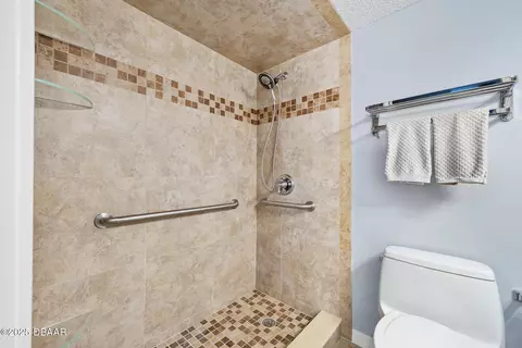 Undisclosed, Ormond Beach, FL 32176 photo 25
