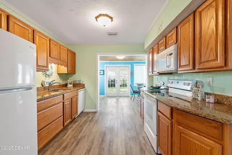 Kitchen - 38 Seaside Dr, Ormond Beach, FL 32176 photo 1 of 1