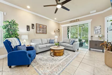 Living - 820 Aldenham Ln, Ormond Beach, FL 32174 photo 1 of 3