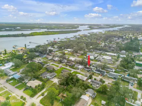 View/Area - 118 Orange Ave, Edgewater, FL 32132 photo 2 of 3