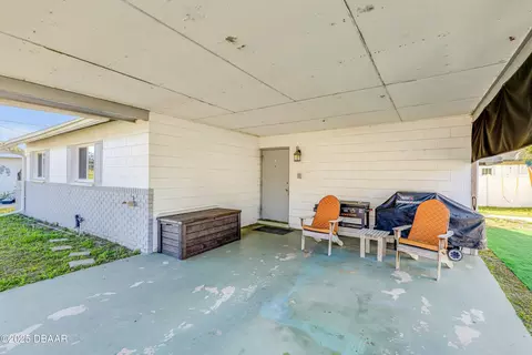 Exterior - 118 Orange Ave, Edgewater, FL 32132 photo 1 of 3