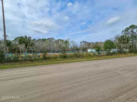 1812 Papaya St, Bunnell, FL 32110