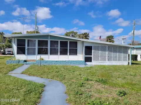 5204 Taylor Ave, Port Orange, FL 32127