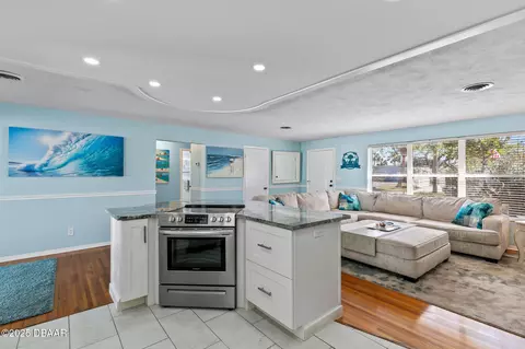 103 Ocean Ter, Ormond Beach, FL 32176 photo 12