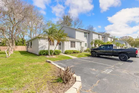 1101 Deer Springs Rd, Port Orange, FL 32129