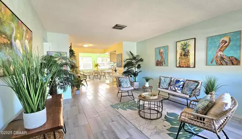 Living - 28 Berkley Rd, Ormond Beach, FL 32176 photo 1 of 3