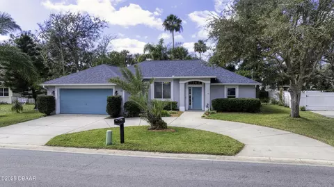 48 S Orchard St, Ormond Beach, FL 32174