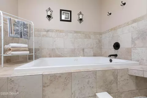 792 Victoria Cir E, Ormond Beach, FL 32174 photo 25