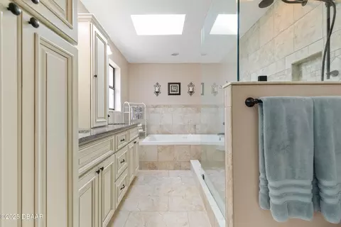 792 Victoria Cir E, Ormond Beach, FL 32174 photo 23
