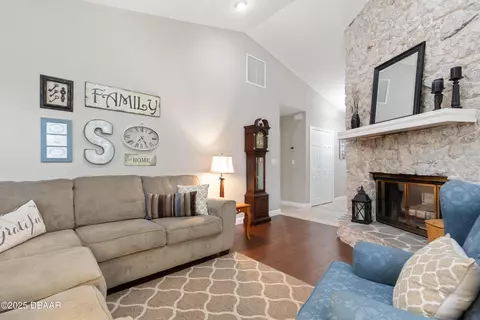 792 Victoria Cir E, Ormond Beach, FL 32174 photo 12