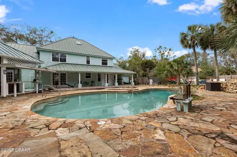 Exterior - 3 Pine Bluff Trl, Ormond Beach, FL 32174 photo 5 of 7