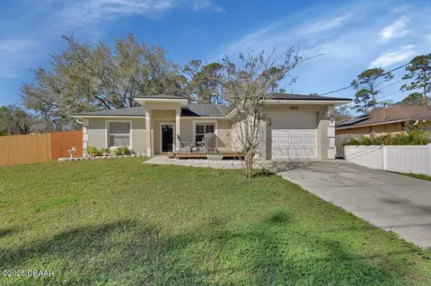 1462 General Mcarthur Ave, Daytona Beach, FL 32124