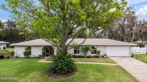 41 Pine Valley Cir, Ormond Beach, FL 32174