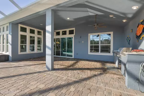 Exterior - 676 Southlake Dr, Ormond Beach, FL 32174 photo 4 of 11