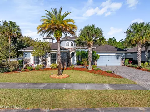 Exterior - 676 Southlake Dr, Ormond Beach, FL 32174 photo 2 of 11