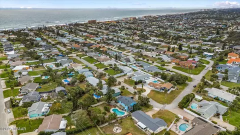 View/Area - 40 Juniper Dr, Ormond Beach, FL 32176 photo 3 of 6