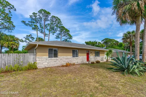 1043 Beulah Dr, Edgewater, FL 32132