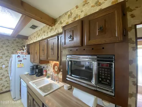 Kitchen - 9 Timber Trl, Ormond Beach, FL 32174 photo 3 of 3