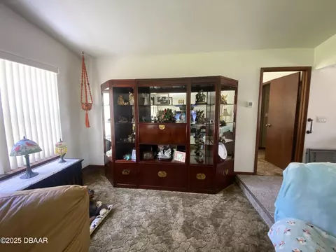 Living - 9 Timber Trl, Ormond Beach, FL 32174 photo 1 of 6