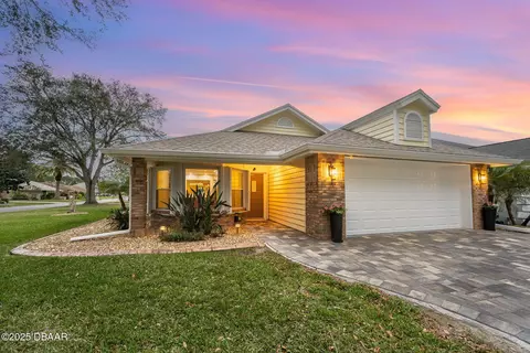 2003 Beaver Creek Dr, Port Orange, FL 32128