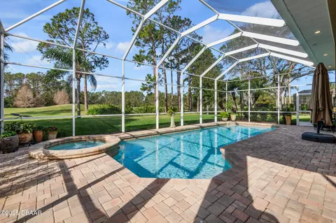 Exterior - 1066 Hampstead Ln, Ormond Beach, FL 32174 photo 7 of 18