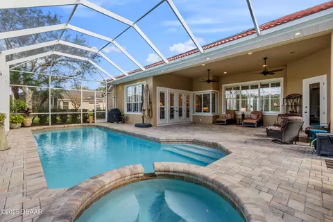 Exterior - 1066 Hampstead Ln, Ormond Beach, FL 32174 photo 6 of 18