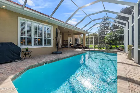 Exterior - 1066 Hampstead Ln, Ormond Beach, FL 32174 photo 8 of 18