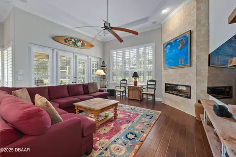 Living - 1066 Hampstead Ln, Ormond Beach, FL 32174 photo 3 of 4