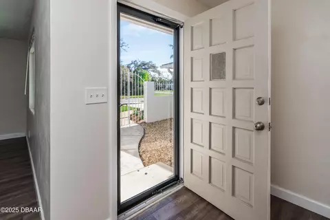 1 Cameo Cir, Ormond Beach, FL 32174 photo 5