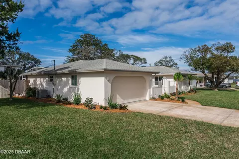 1 Cameo Cir, Ormond Beach, FL 32174 photo 3