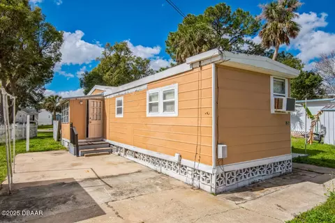5205 Pineland Ave, Port Orange, FL 32127