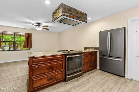 Kitchen - 2010 Juniper Dr, Edgewater, FL 32141 photo 2 of 2