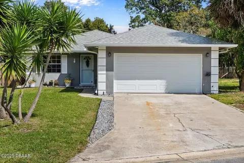 2 Barbara Ct, Ormond Beach, FL 32174