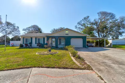 1066 Tompkins Dr, Port Orange, FL 32129