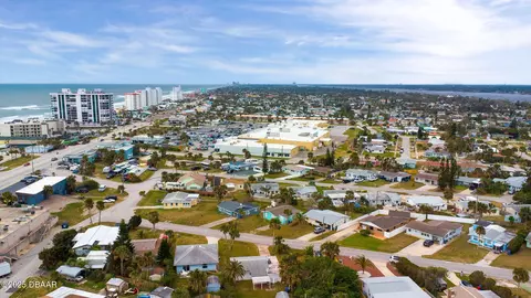 View/Area - 10 Alamanda Dr, Ormond Beach, FL 32176 photo 10 of 11