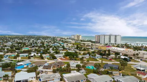 View/Area - 10 Alamanda Dr, Ormond Beach, FL 32176 photo 7 of 11