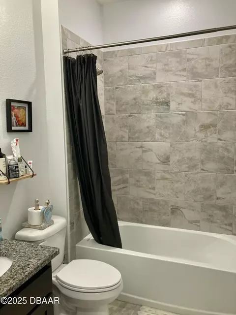 Bath - 3079 Silvermines Ave, Ormond Beach, FL 32174 photo 10 of 11