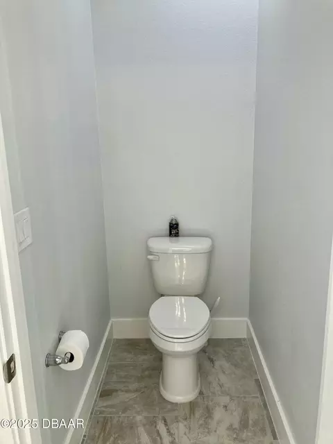 Bath - 3079 Silvermines Ave, Ormond Beach, FL 32174 photo 6 of 11