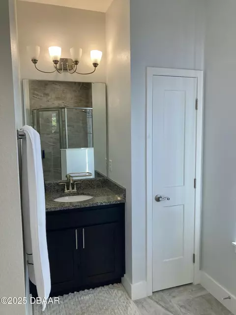 Bath - 3079 Silvermines Ave, Ormond Beach, FL 32174 photo 7 of 11