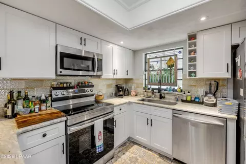 2725 Needle Palm Dr, Edgewater, FL 32141 photo 20