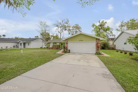 2725 Needle Palm Dr, Edgewater, FL 32141 photo 3
