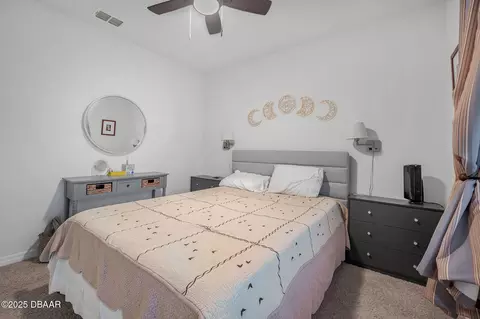 Bedroom - 154 Sunset Point Dr, Ormond Beach, FL 32174 photo 5 of 9