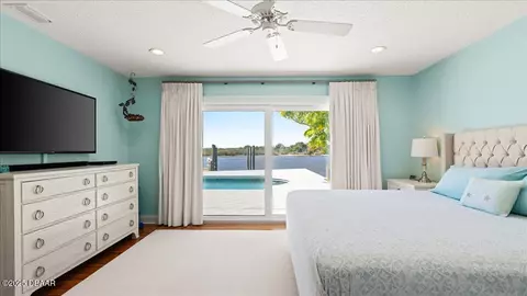 Bedroom - 3124 John Anderson Dr, Ormond Beach, FL 32176 photo 3 of 6