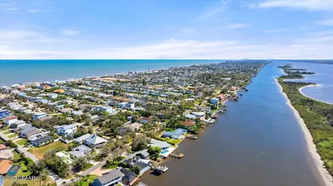 View/Area - 3124 John Anderson Dr, Ormond Beach, FL 32176 photo 5 of 11