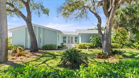 3124 John Anderson Dr, Ormond Beach, FL 32176