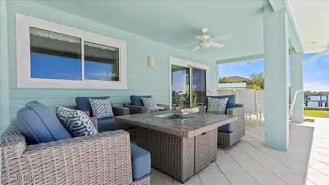 Exterior - 3124 John Anderson Dr, Ormond Beach, FL 32176 photo 3 of 12
